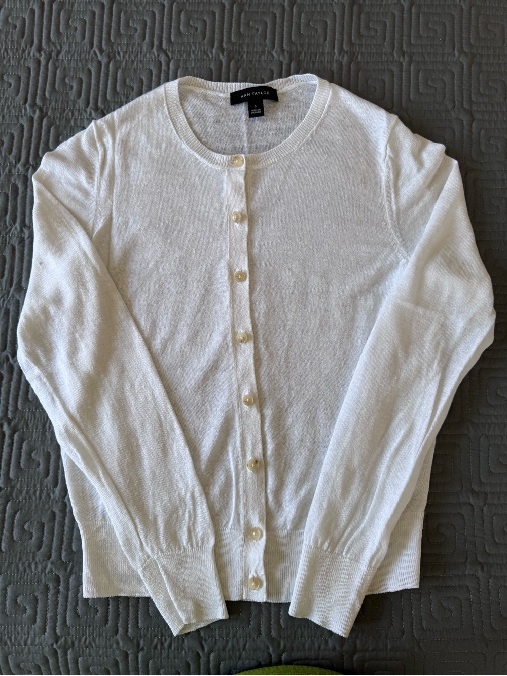 Ann Taylor White Crewneck Linen-Rayon Cardigan Sweater